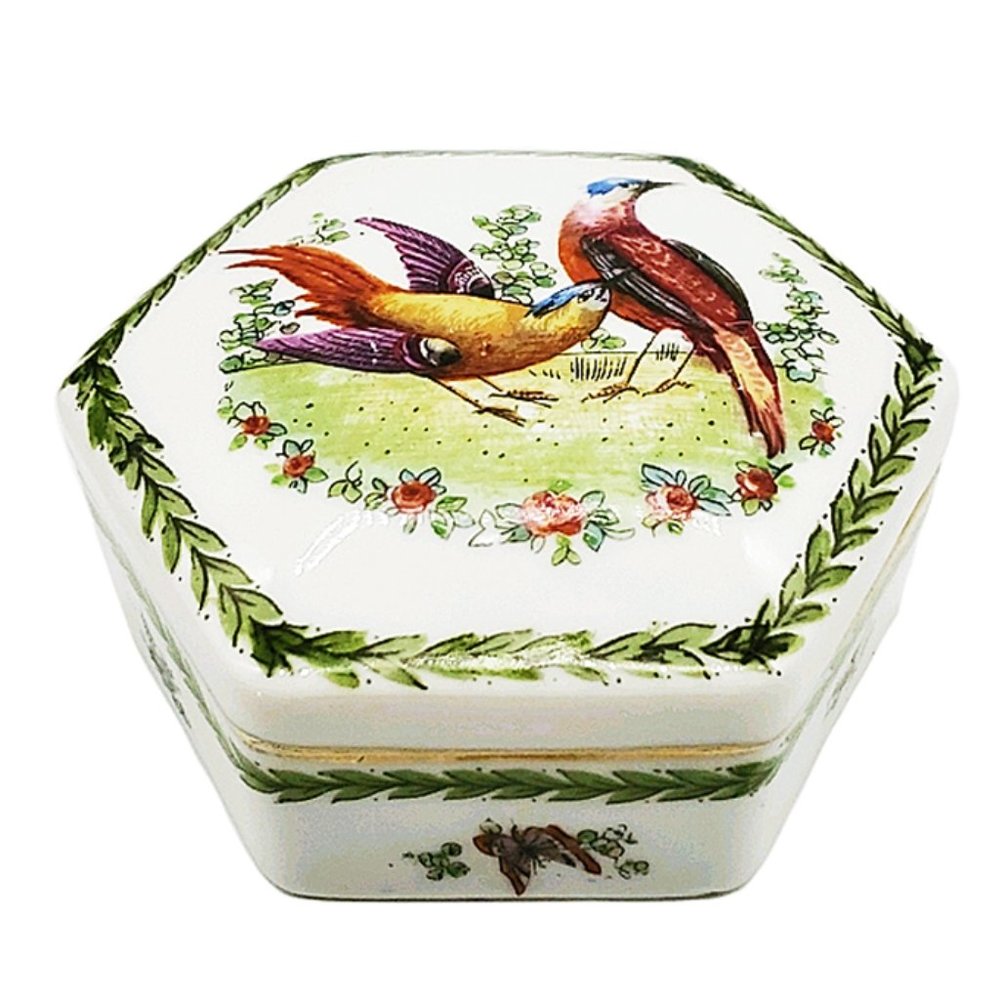 VICTORIA Porcelain Trinket Box Birds Roses Vintage